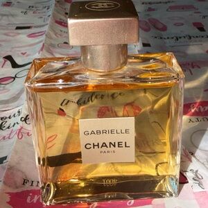 💐 CHANEL Gabrielle Eau de Parfum 💐 NWOT 💐